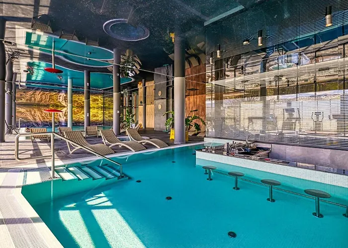 Zloty Horyzont By Royal Aparts شقة